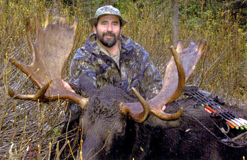Larry Hutchinson, moose, 2005